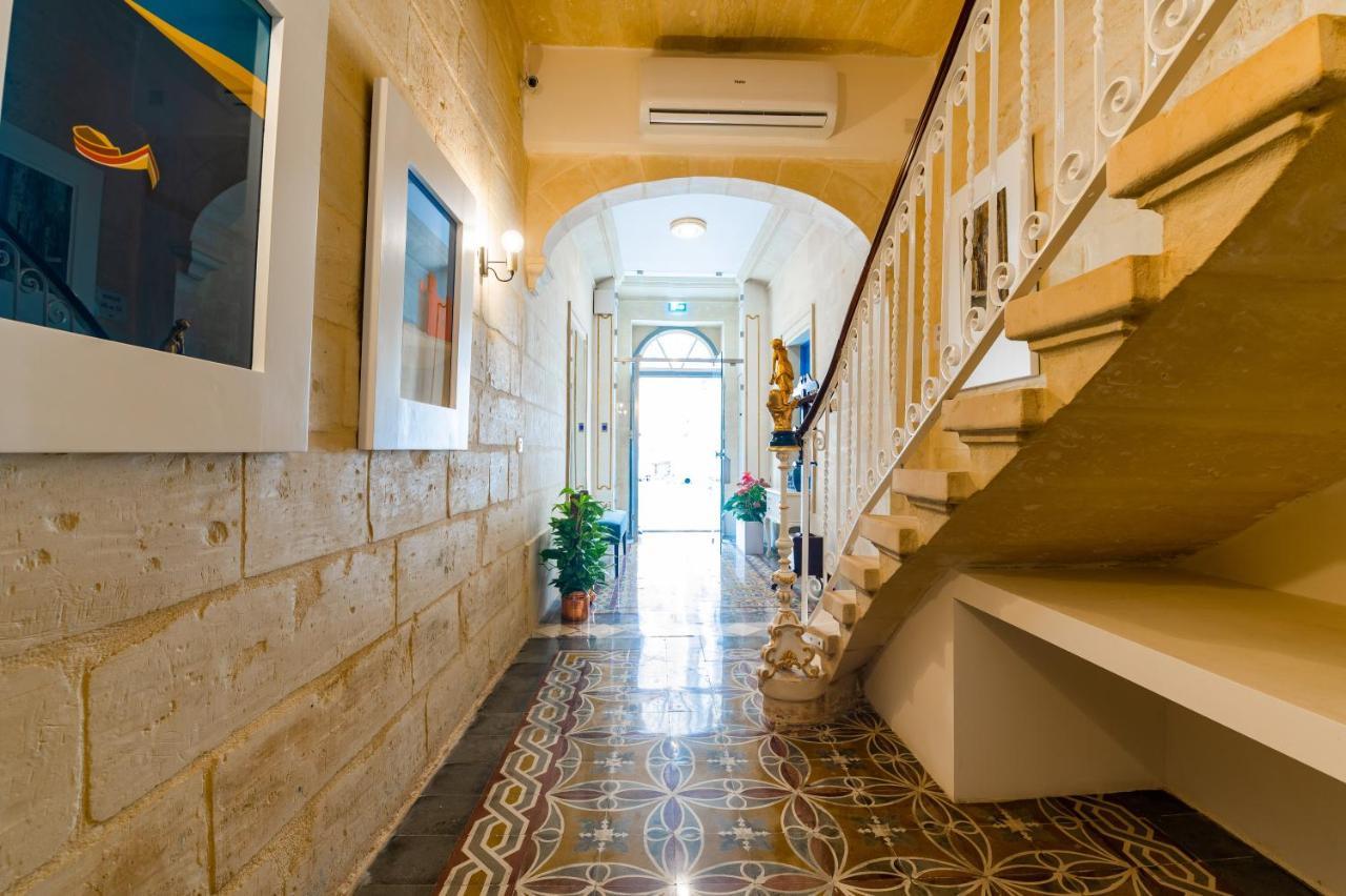 Hotel Monreal Boutique Townhouse - R024Rm6 Paola Exteriér fotografie