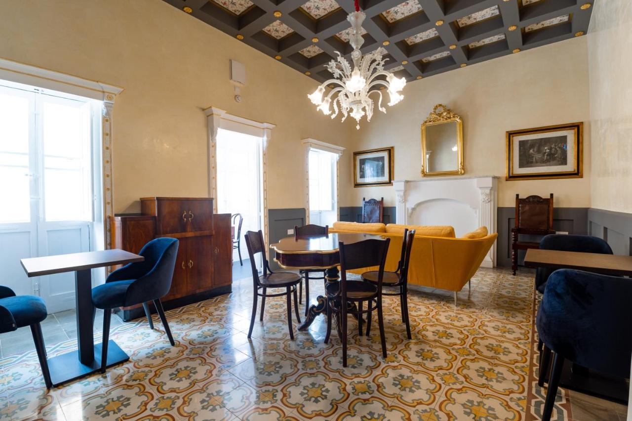 Hotel Monreal Boutique Townhouse - R024Rm6 Paola Exteriér fotografie